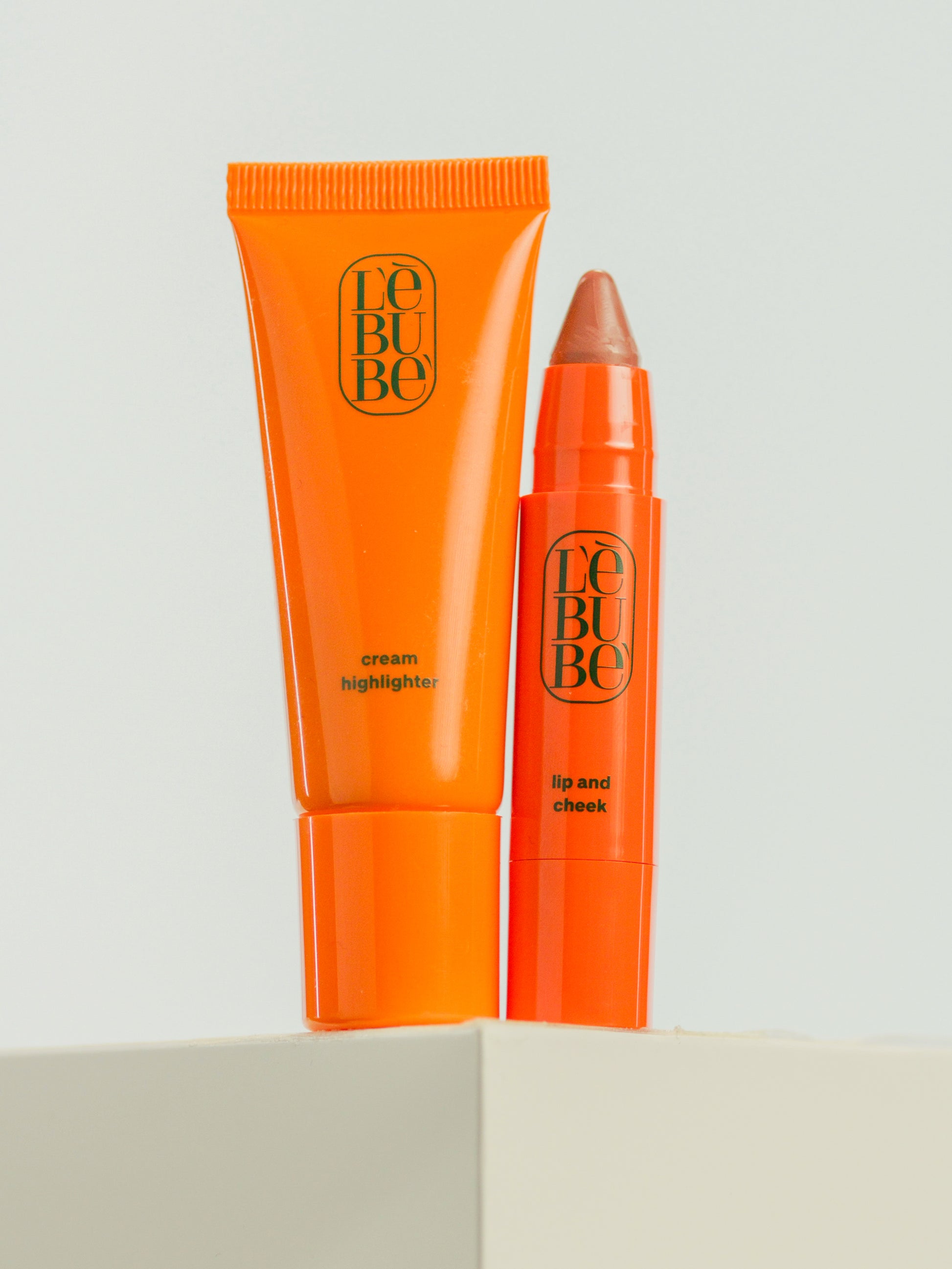 Lebubè natural hybrid cosmetics for cheeks: 2 in 1 lipstick and blush, with hydrating, glowy and nourishing cream highlighter